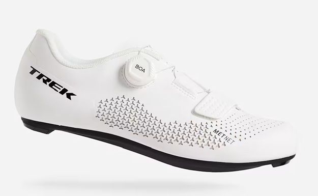 Bontrager kenkä Circuit Road Cycling Shoe valkoinen.jpg