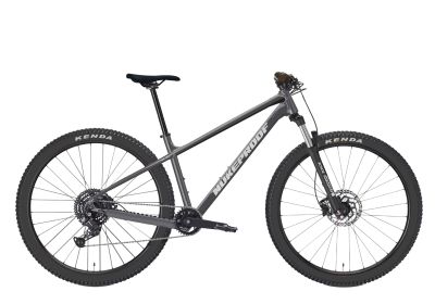 Nukeproof Tracker Race Cues 1x9 saapuu syyskuun lopulla Varaa omasi! 