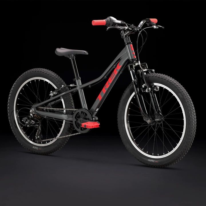 Precaliber207speed_23_36268_A_Portrait.jpg