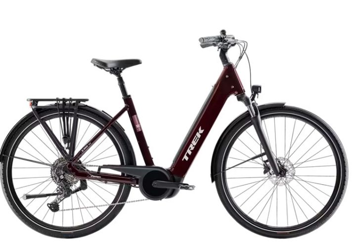 Trek District+ R10.jpg